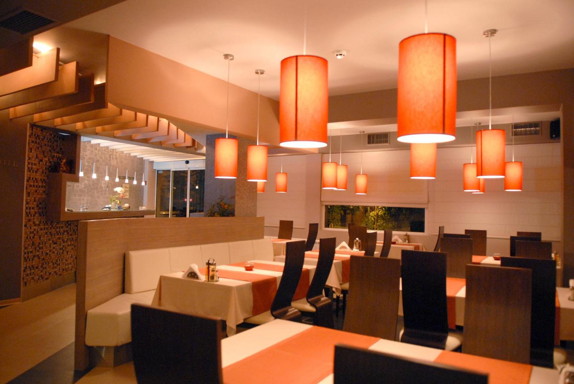 Hotel Avis 산단스키 외부 사진